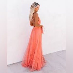 Vici Dolls
Petal Dust Maxi Dress
Apricot
Size Small